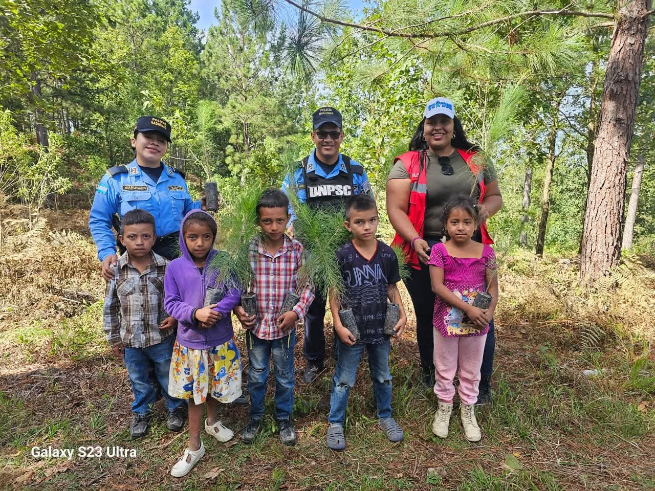En la comunidad de Las Moras, La Paz, desarrollan programa Sembrando Vida, Cultivando Esperanza